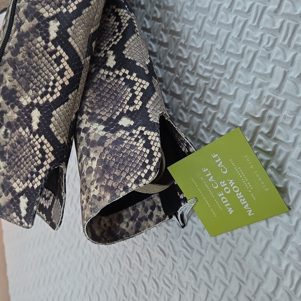 Gianni Bini Leather Boots 6-1/2M Knee High Gray Brown Kitten Heel Snake Pattern - Picture 15 of 16